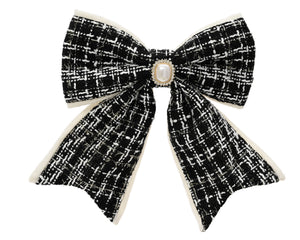 The Marion Kissmas Bow Black 21cm
